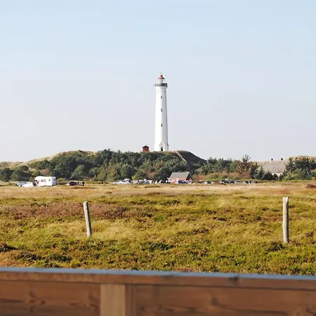Sorella - 800m From The Sea By Interhome